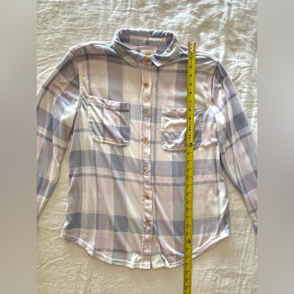Pastel Plaid Stretch Shirt - Picture 8 of 9